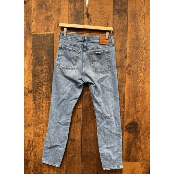 Levis Women’s Wedgie Straight Distressed Jeans 28x27 EUC - Picture 3 of 7